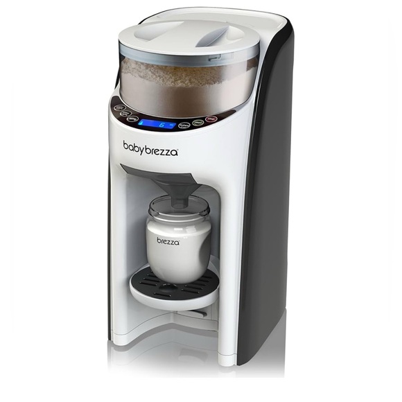 Baby Brezza formula bottle maker - New and Improved Formula Pro Advanced - Picture 1 of 13